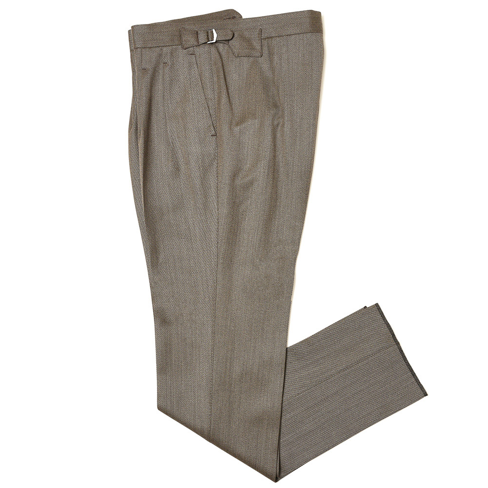 garoh(ガロウ)<br>pants02 ウール カバートクロス 2プリーツ サイドアジャスター テーパードパンツ 33032800187