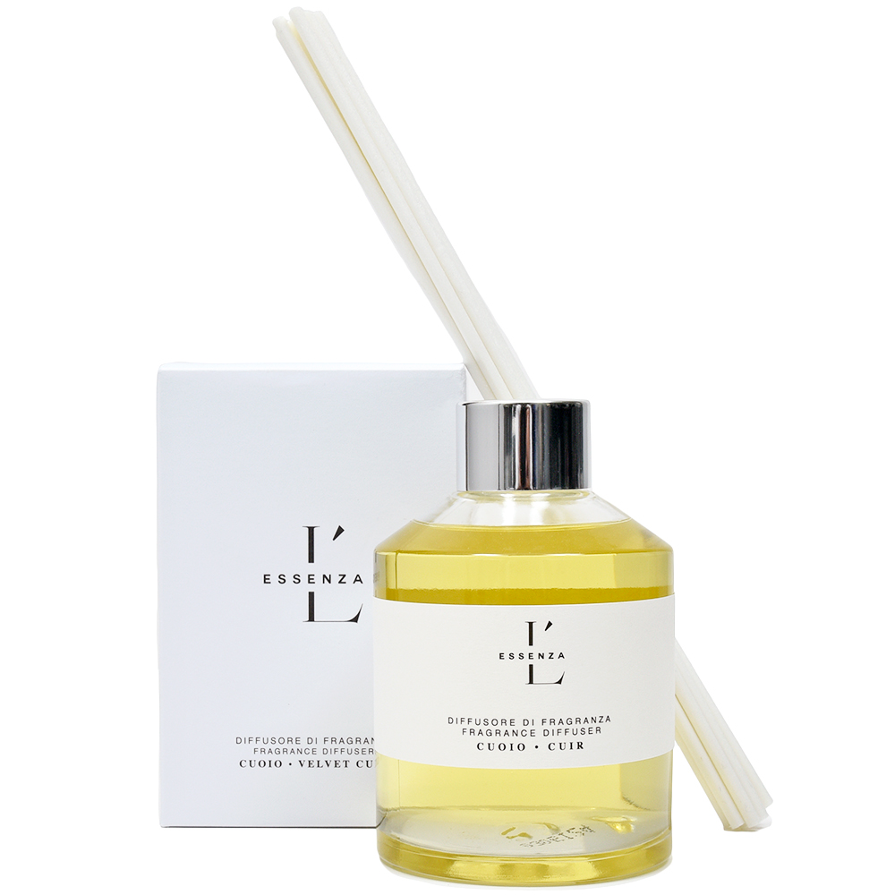 ESSENZA PULSANTE(エッセンツァ プルサンテ)<br>CUOIO/クオイオ(旧ヴェルヴェットウッズ)ディフューザー 250ml 39051000115